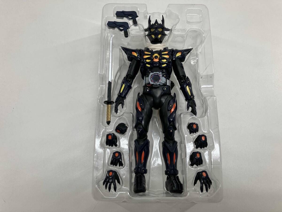 ☆最終値下げ☆ SHフィギュアーツ 仮面ライダードレッド　零式　ガヴ 仮面ライダーガッチャード」より「仮面ライダードレッド零式」がS.H.