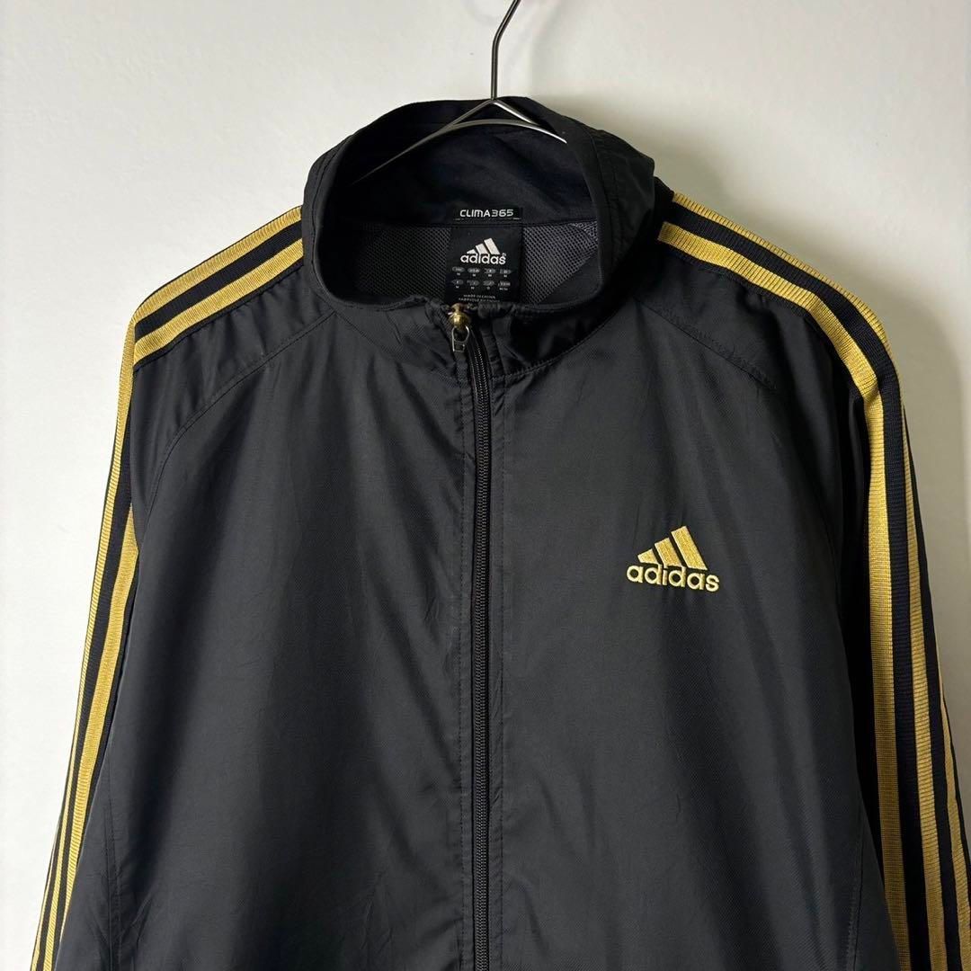 adidas☆アディダス☆刺繍ロゴ　ナイロンジャケット　3ライン　L〜XL 古着 アディダス 刺繍ロゴ サイドライン スリーライン ナイロンジャケット