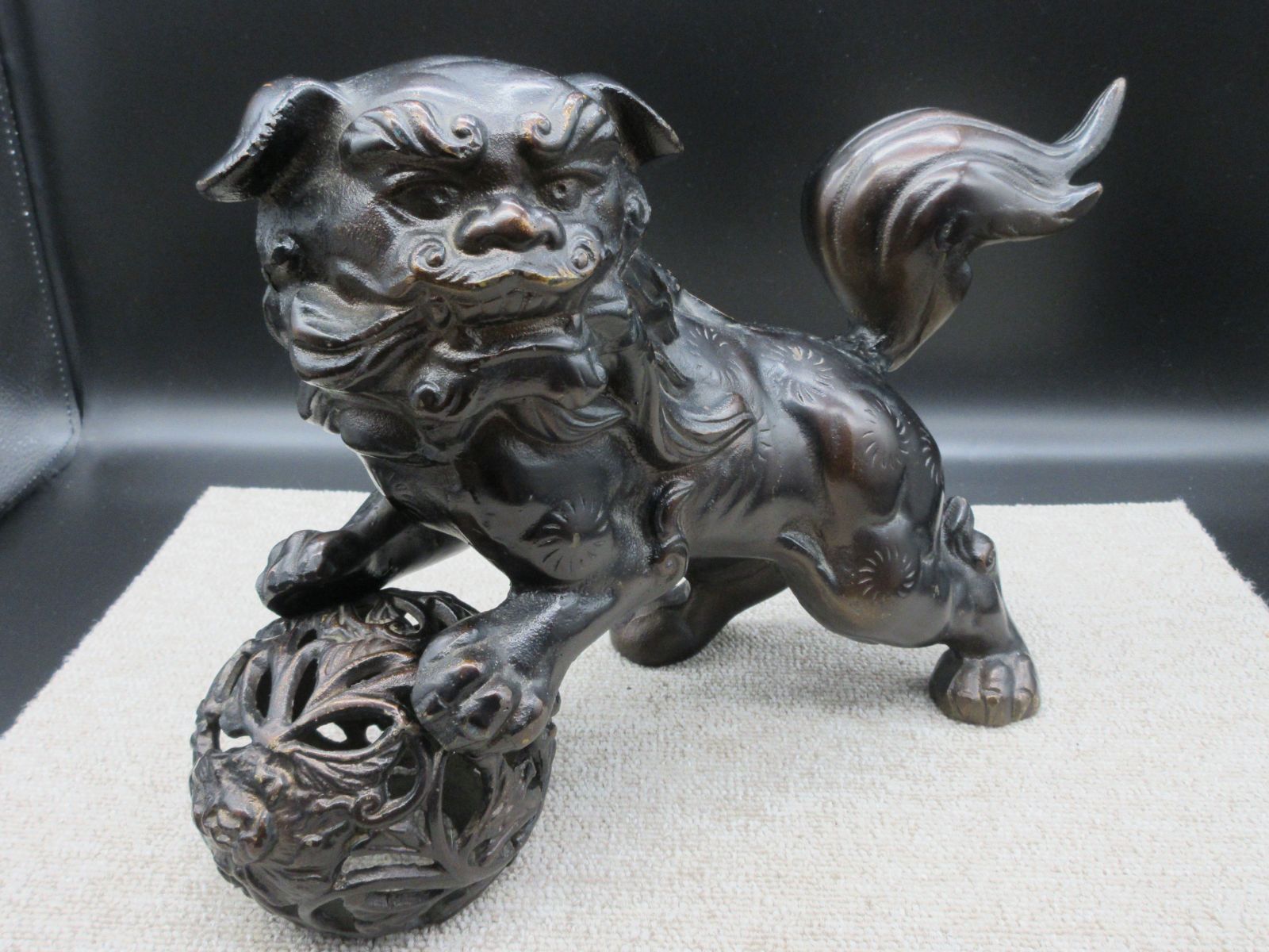 シーサー 狛犬 置物 骨董 古美術 縁起物 鋳物 玉乗り 駒 獅子 狛犬 シーサー 開運 運気上昇 風水 縁起物
