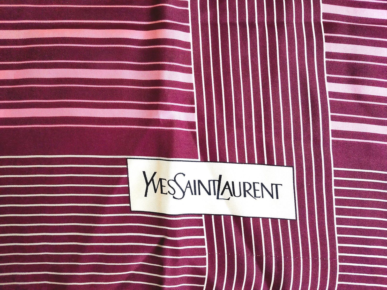 イブサンローラン　ストライプスカーフ YVES SAINT LAURENT・ヴィンテージスカーフ「ピンクストライプ