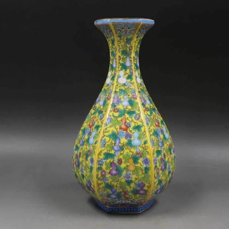 琺瑯彩十二支瓢簞瓶 景徳鎮 陶磁器 装飾品 工芸品 美術品 置物 琺瑯彩十二支瓢簞瓶 景徳鎮 陶磁器 装飾品 工芸品 美術品 置物