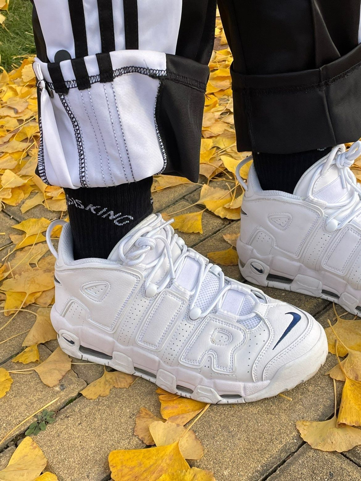 新品 未使用 Nike Air More Uptempo Triple White  921948-100 男女兼用