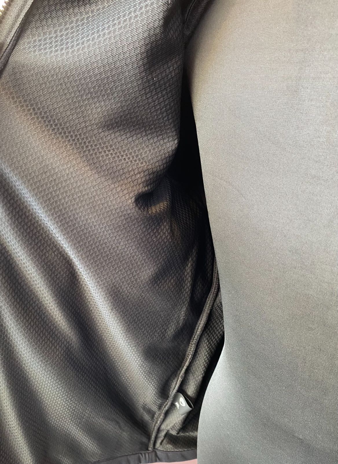 ﾒﾝｽﾞ ﾄﾞｩｶﾃｨ