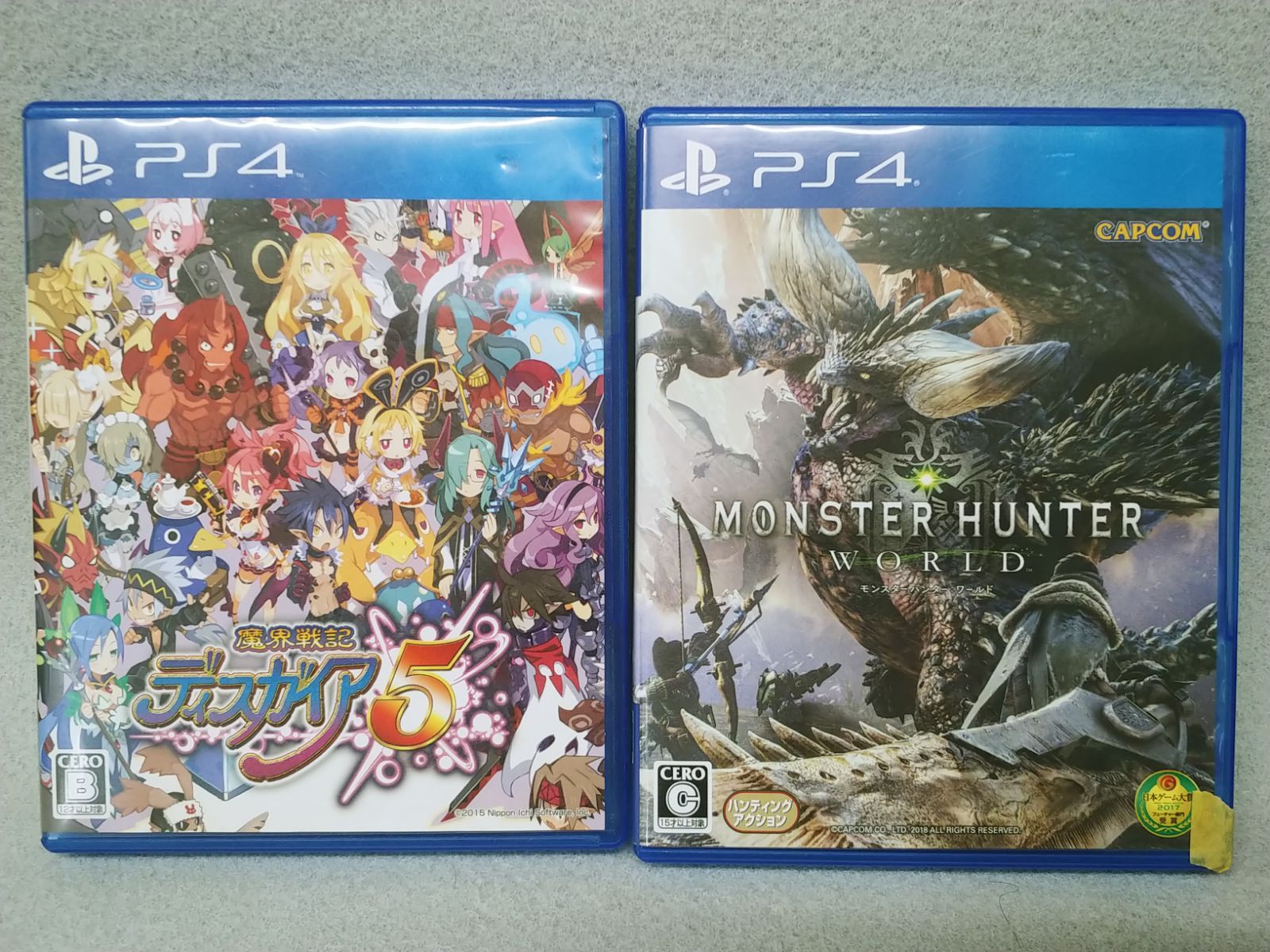 PS4 2個セット モンスターハンターワールド / 魔界戦記
