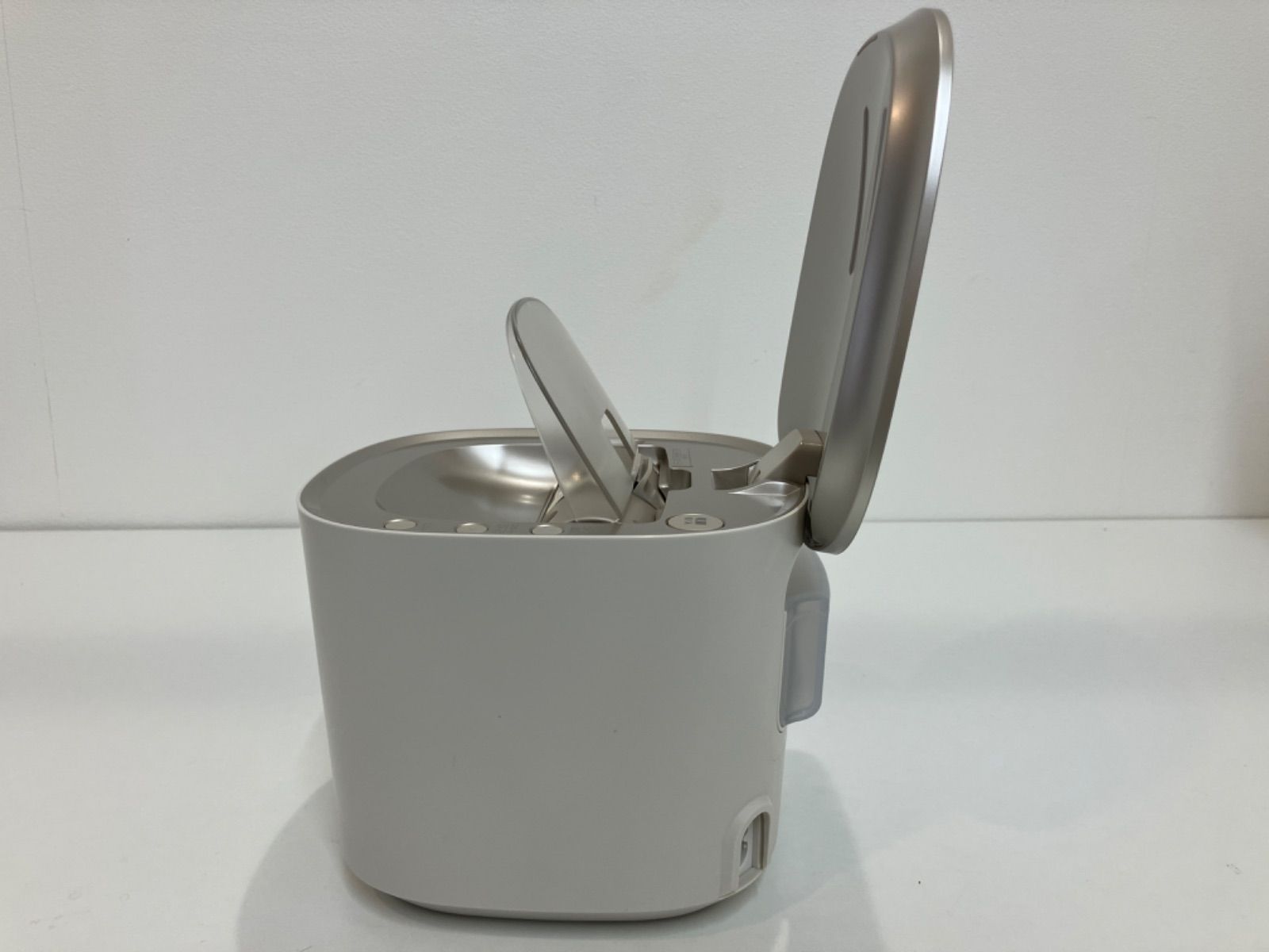 フェイススチーマー