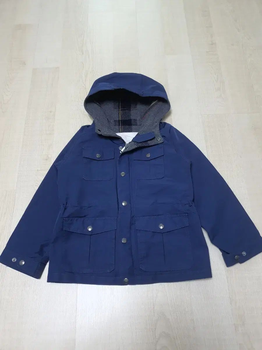 6Y Burberry Kids(バーバリーキッズ) ウィンドブレーカー ブルゾン