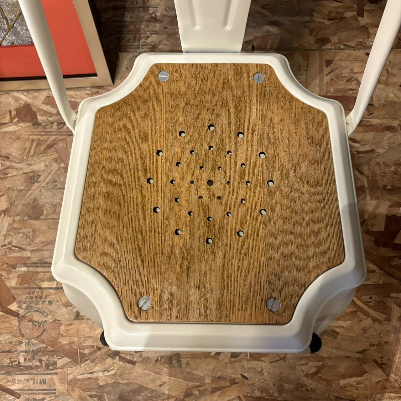関家具 ② クラッシュゲート インダストリアル スタッキングチェア 椅子 ◾︎ 関家具 CRASH GATE クラッシュゲート インダストリアル