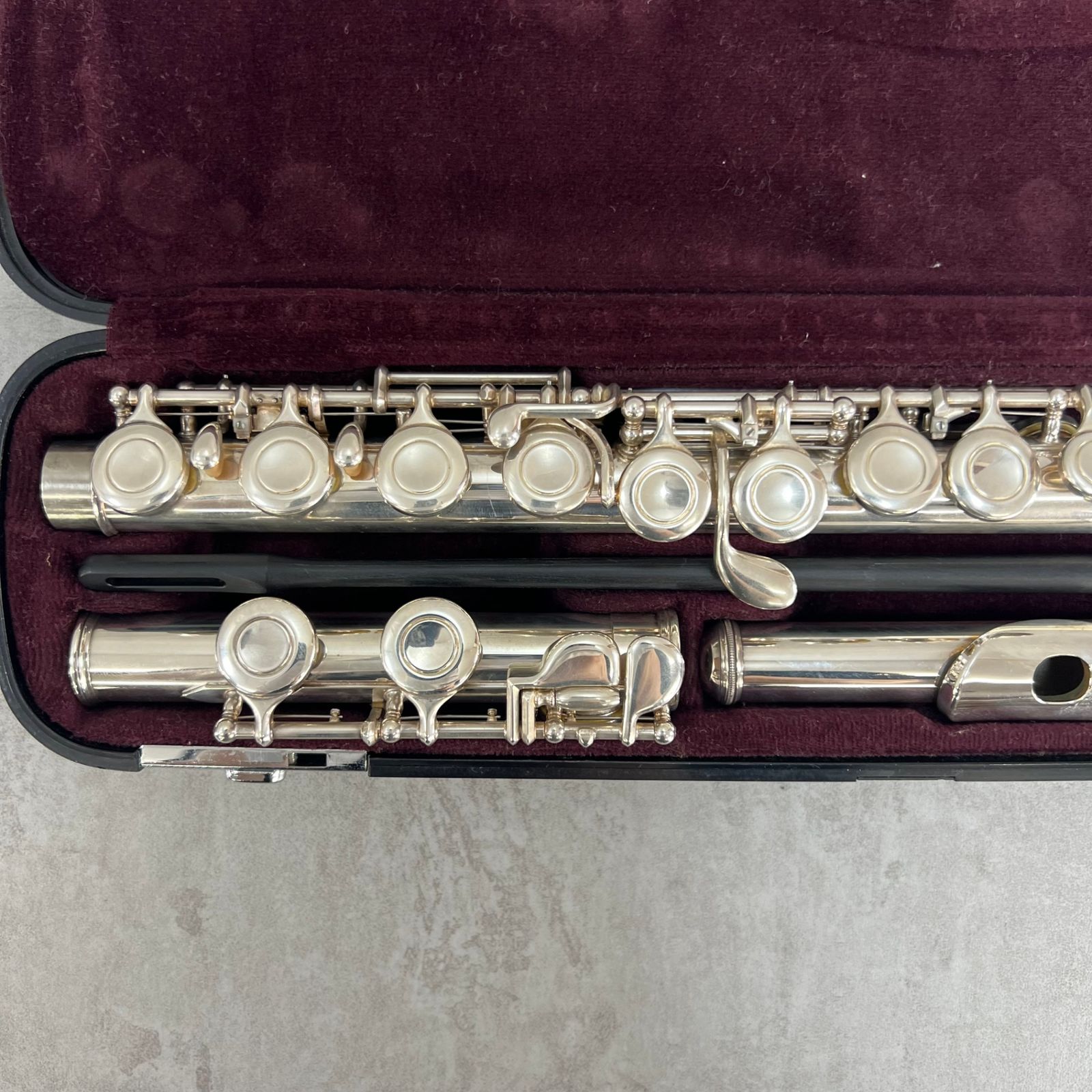 フルート 調整済 ヤマハ YFL211(後期モデル銀メッキ) 美 品 YAMAHA ヤマハ フルート YFL211 後期モデル Eメカニズム 銀