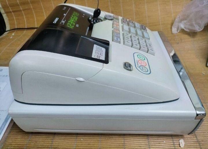 カシオレジスター　TE-M80　中古品　人気機種感熱紙　送料無料　653811 カシオレジスター TE-M80 中古品 人気機種感熱紙 送料無料
