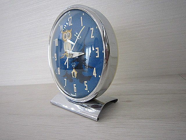 昭和レトロ ゼンマイ式置き時計（TOKYO CLOCK） ヴィンテージ 昭和