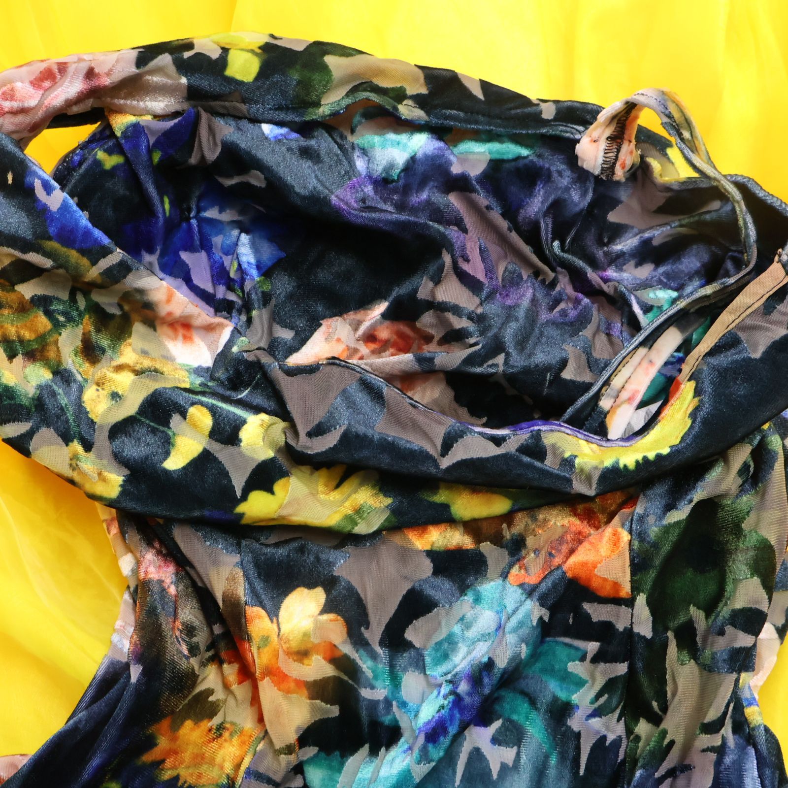 美品 社交ダンス衣装】イエロー ワンピース ドレス 花柄 黄色 ベロア