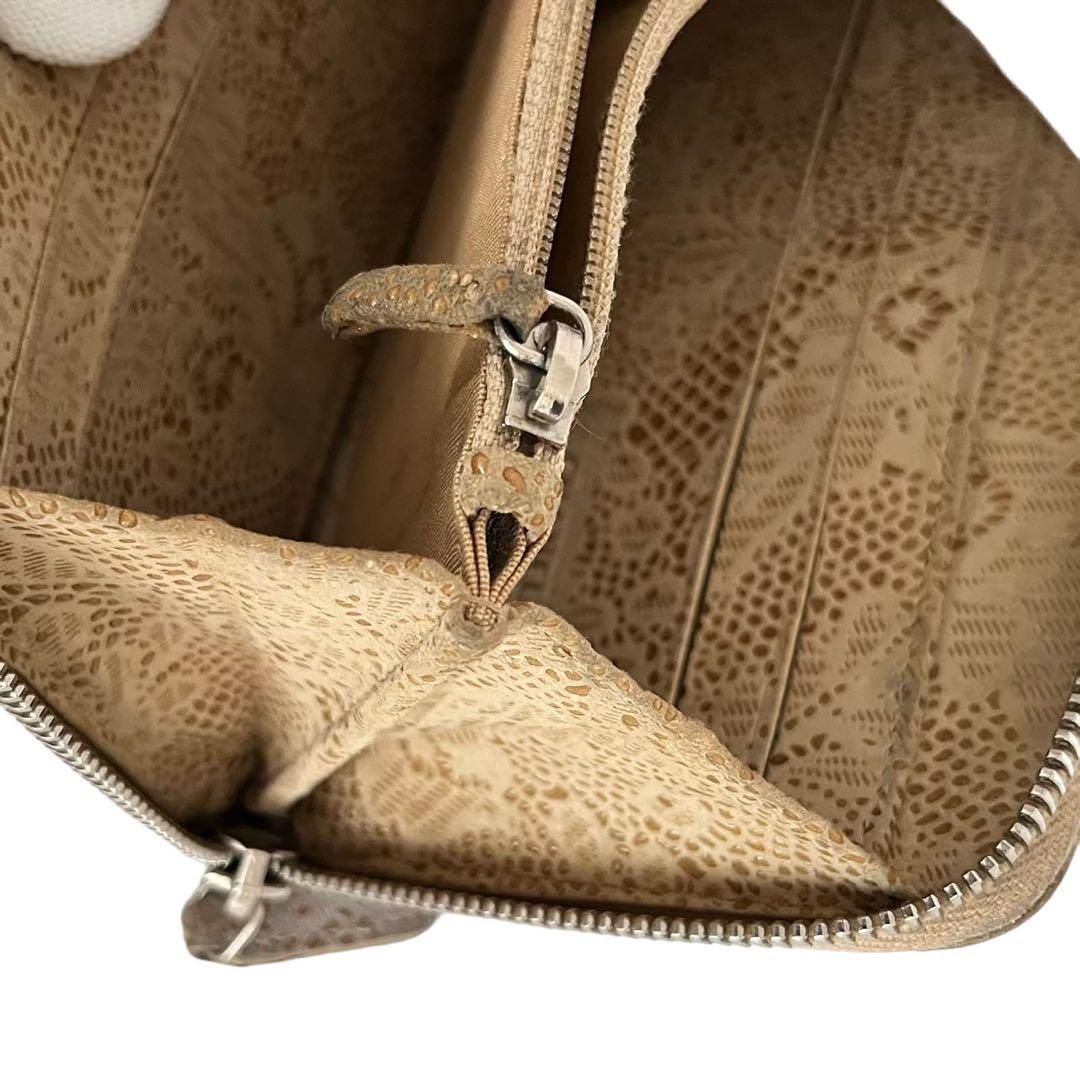 CHANEL 長財布　レースイズモア CHANEL シャネル レースイズモア 長財布 ベージュ系 ラウンド