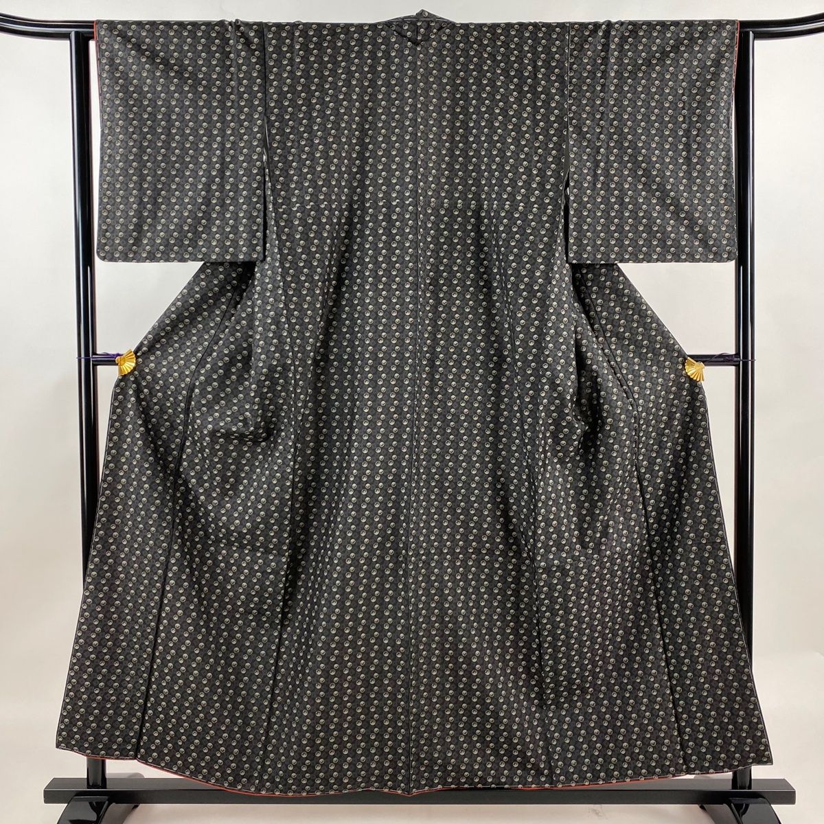 大島紬 身丈156cm 裄丈63.5cm S 袷 ますいわ屋 証紙 幾何学模様 墨色 正絹 名品