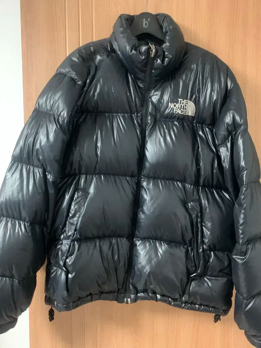【正規品】ザノースフェイス　ヌプシジャケット　黒　700 THE NORTH FACE ザ ノースフェイス ダウンジャケットヌプシ