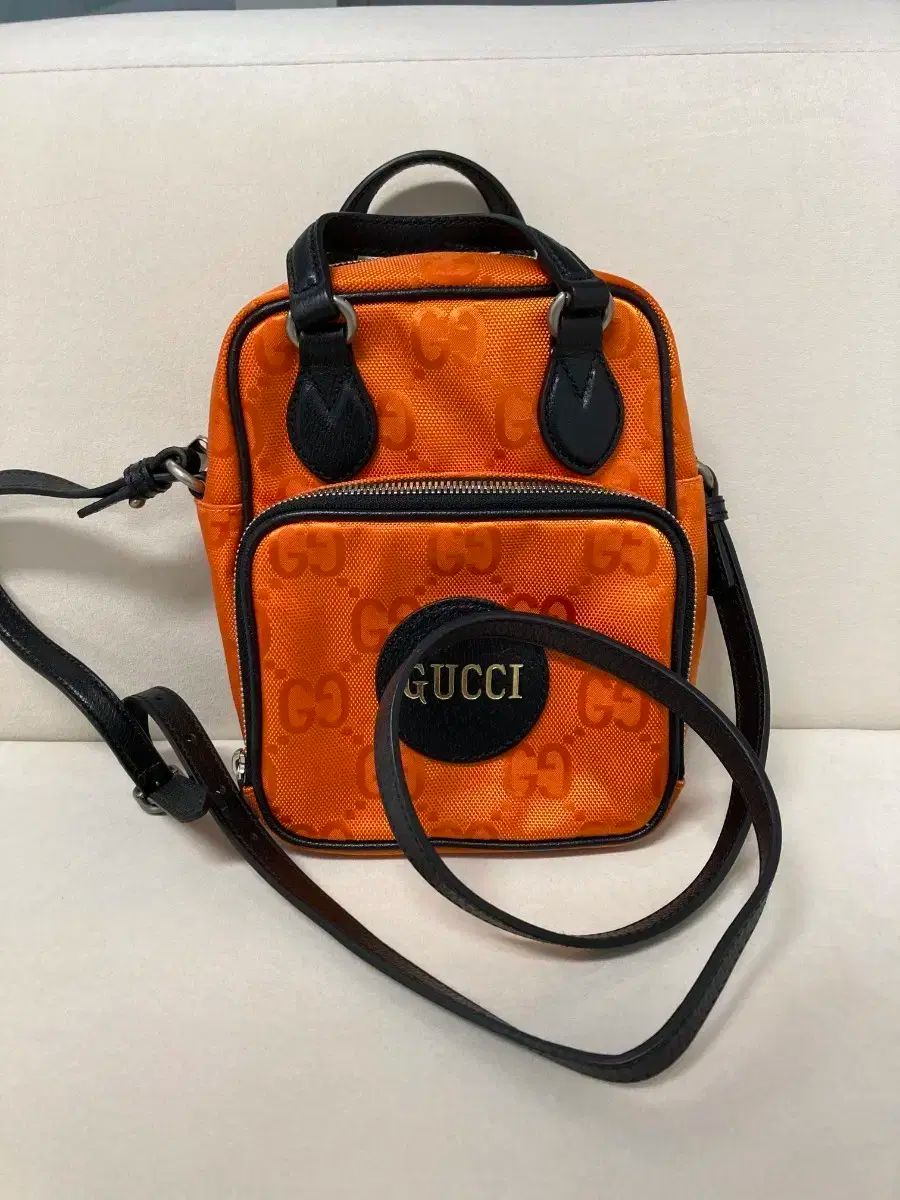 GUCCI グッチ オフ もっと グリッド ミニ クロスバッグ