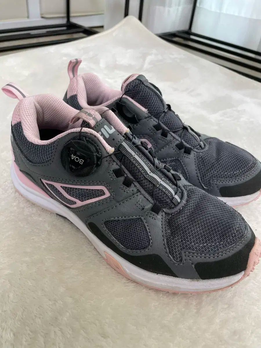 FILA(フィラ) ダイアル スニーカー 230
