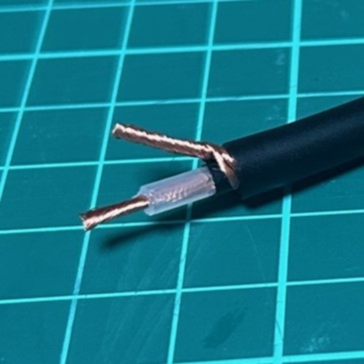 CANARE GS-6 Guitar Cable with Neutrik Gold Plated Plug SS 4m