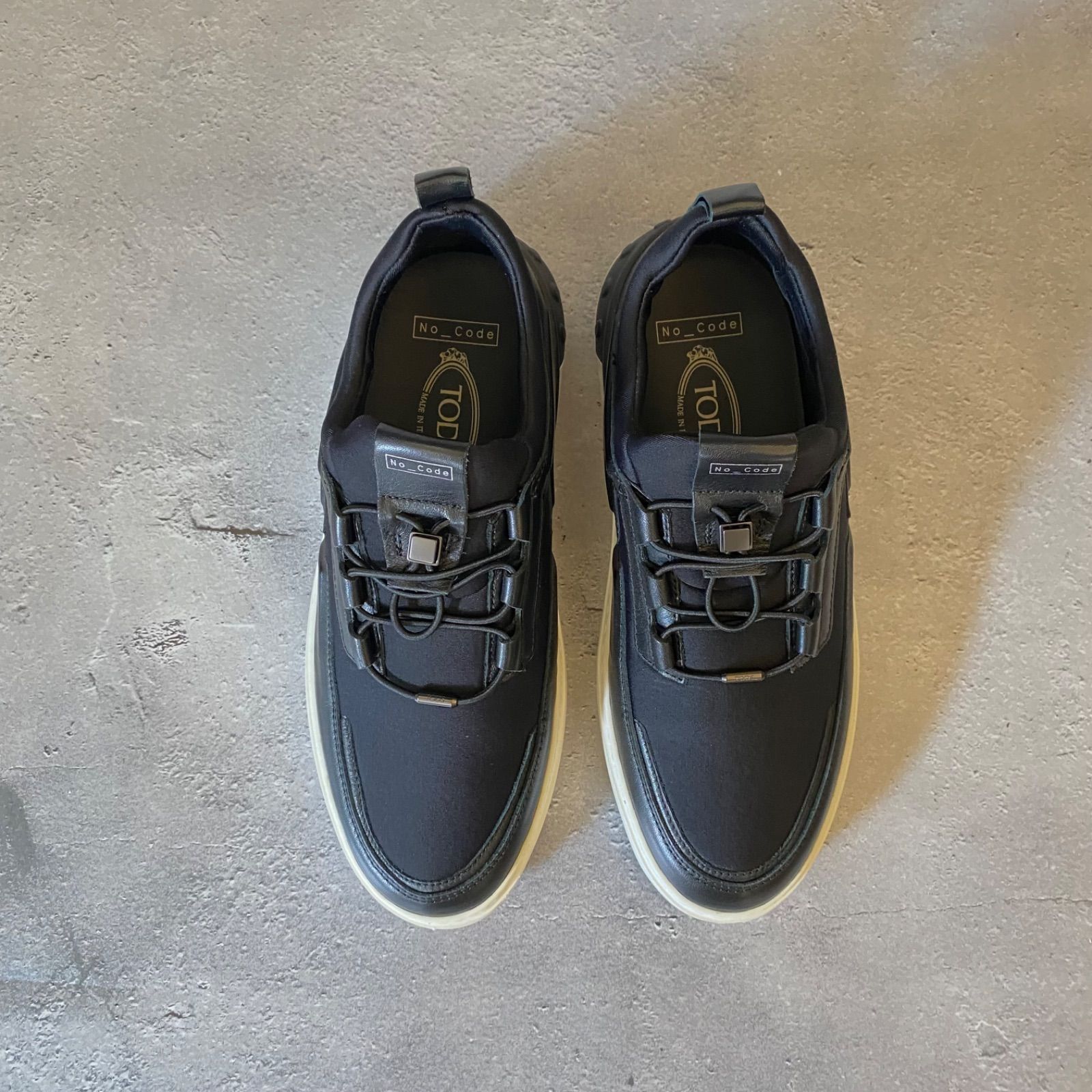 新品 TOD'S No_Code レザースニーカー ラグジュアリースニーカー