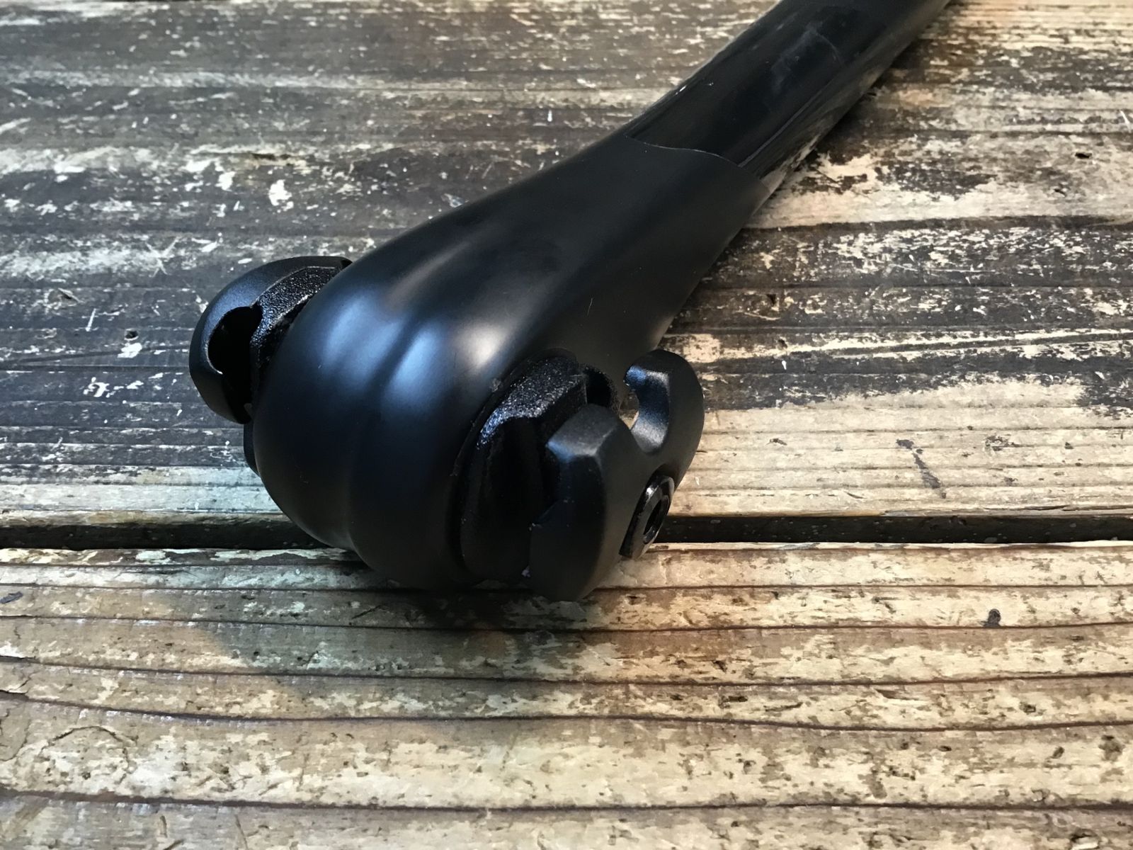 JB243 ブラックインク BLACK INC カーボンシートポスト Φ27.2 350mm 0