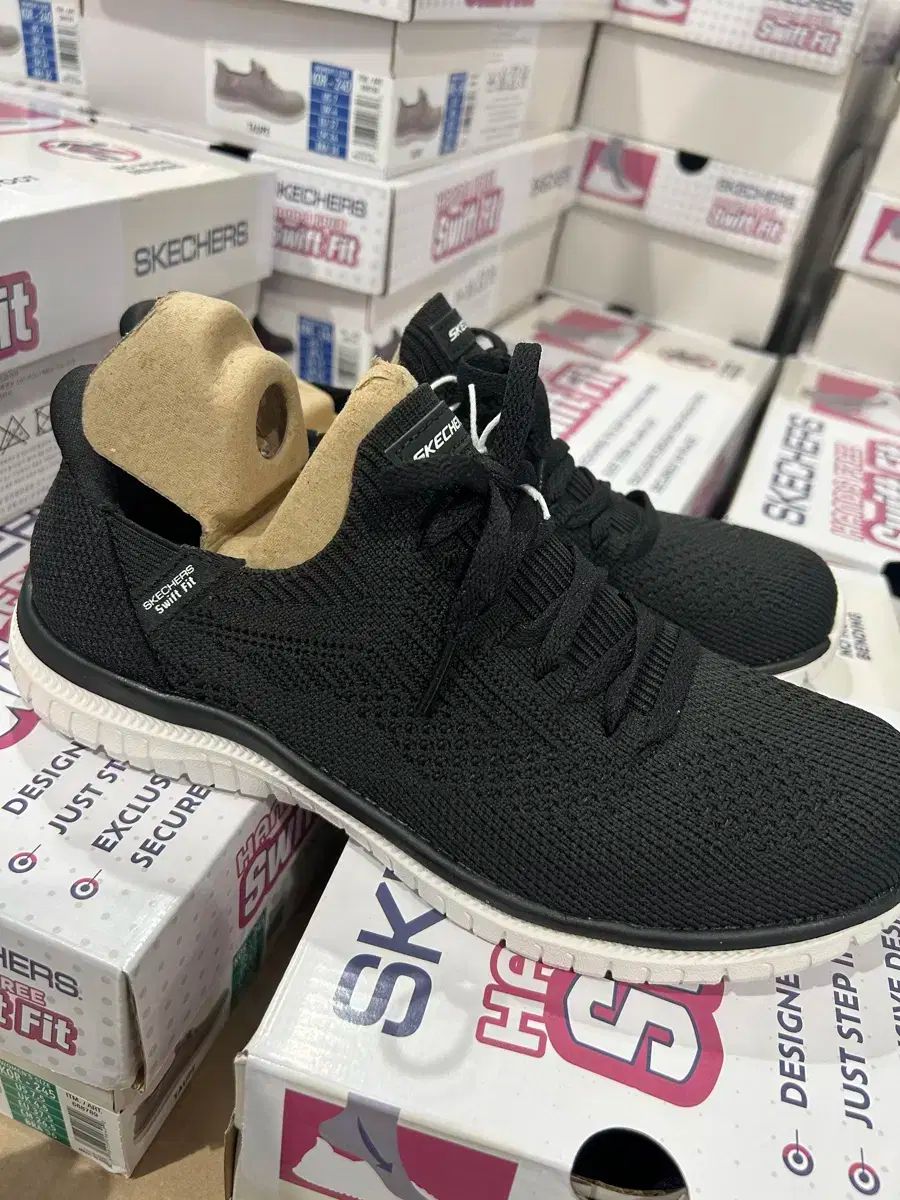 スケッチャーズ レディース ハンズフリースリッポン 靴