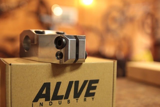 ALIVE INDUSTRY RT STEM 40, V3 RAW bmx bmx カスタムパーツ