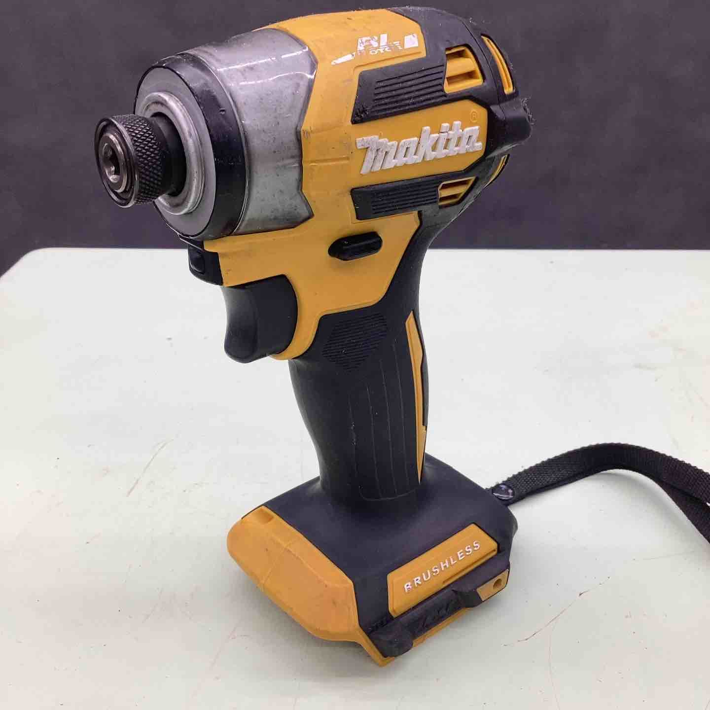 MAX マックス コイルネイラ CN-450G 使用ネイル足長32~50㎜ 常圧 MAX マックス コイルネイラ CN-450G 使用ネイル足長32~50㎜ 常圧
