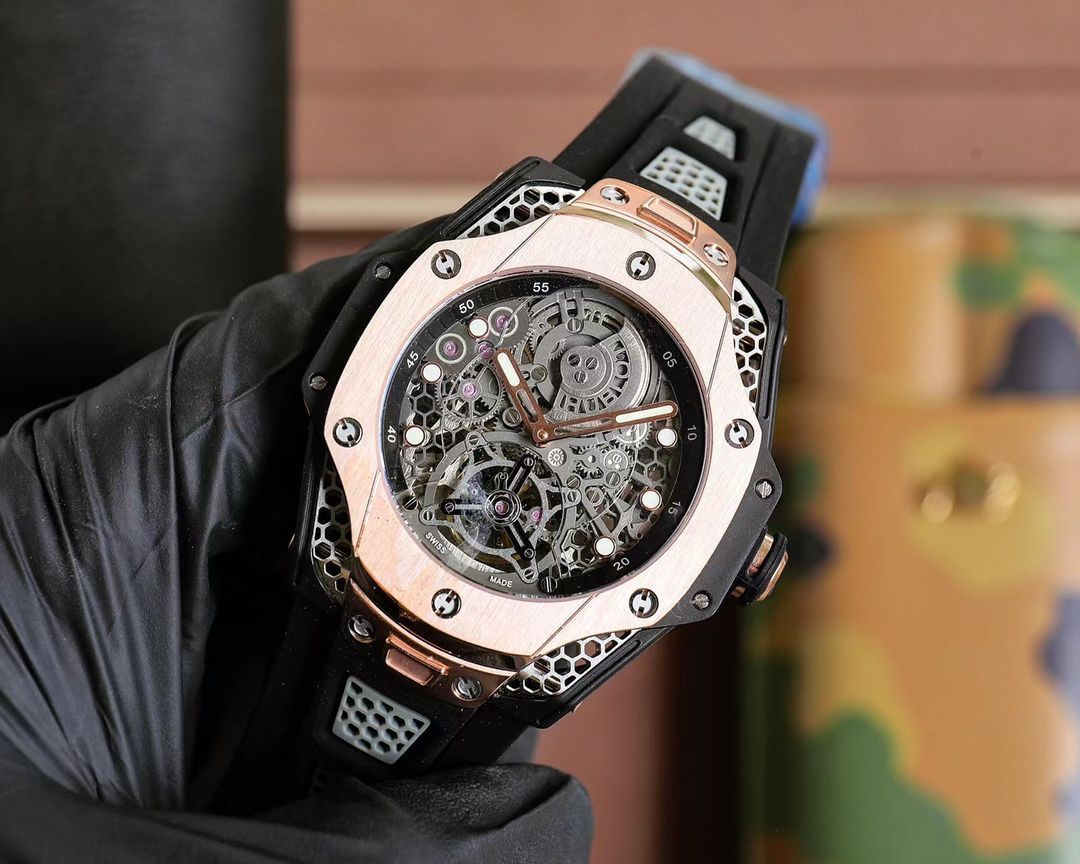 Hublot ヒューブロ BIG BANG Unico トゥールビヨン 日本独占初公開? - 独自開発ムーブメント&72時間駆動| | ♥