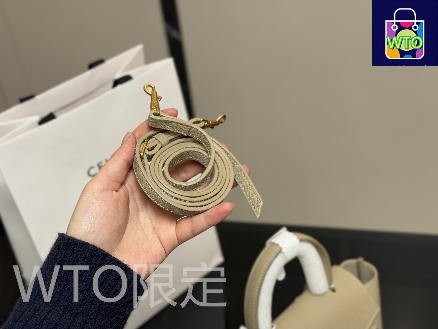 CELINE セリーヌ ベルト ボルドー レディース CELINE セリーヌ トリオンフ レザー リバーシブル ベルト