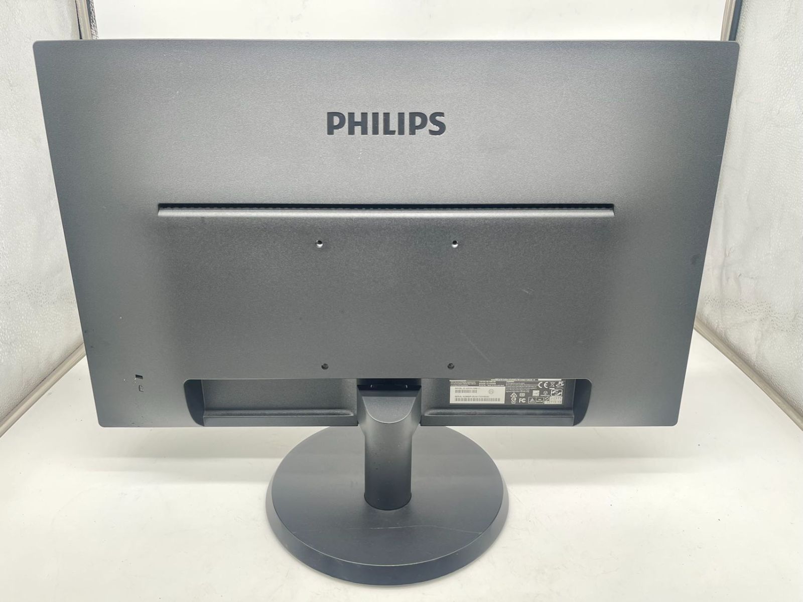 PHILIPS 223v5Q 22インチ液晶モニター HDMI VGA 1920X1080 PHILIPS 223v5Q 22インチ液晶モニター HDMI VGA 1920X1080