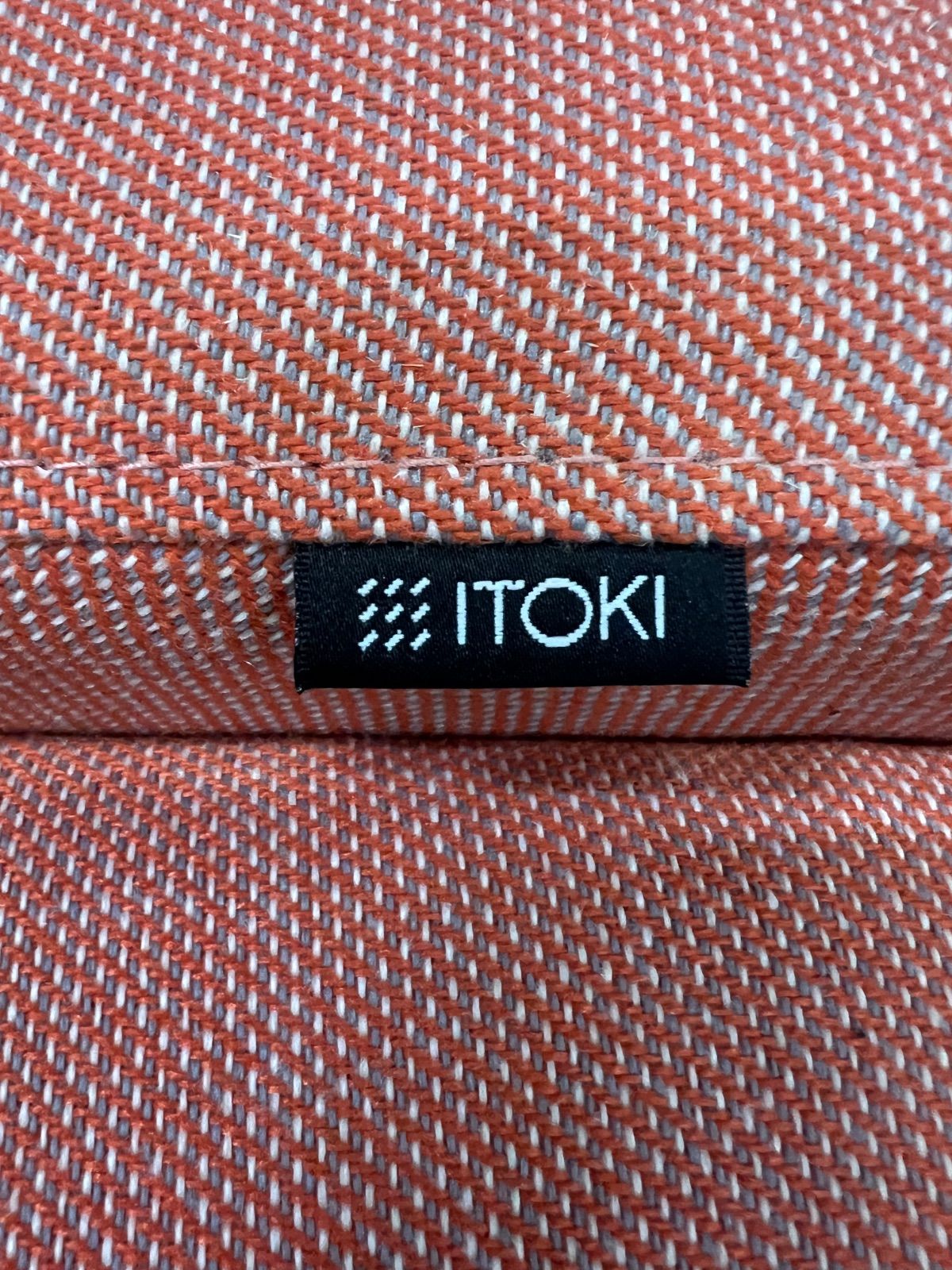 イトーキ クリエイティブワーク家具 ピナモ スツール