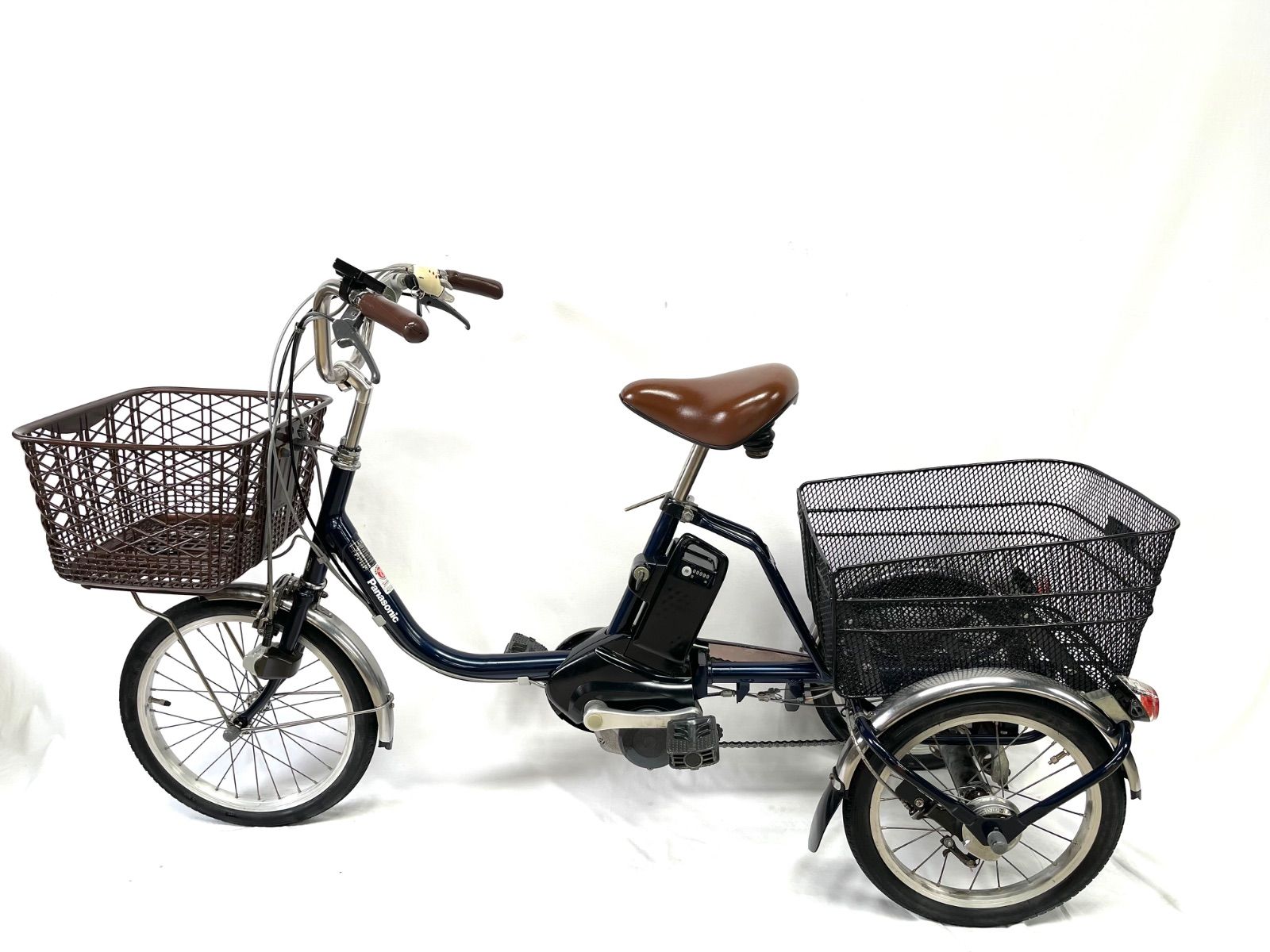 送料無料 Panasonic 電動アシスト三輪自転車 8Ah 長押し5点灯 18-16