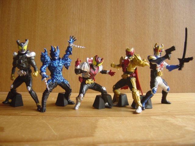 ♯Ehe21DC仮面ライダーキバアクションポーズ全6種 ♯Ehe21DC仮面ライダーキバアクションポーズ全6種の通販 by
