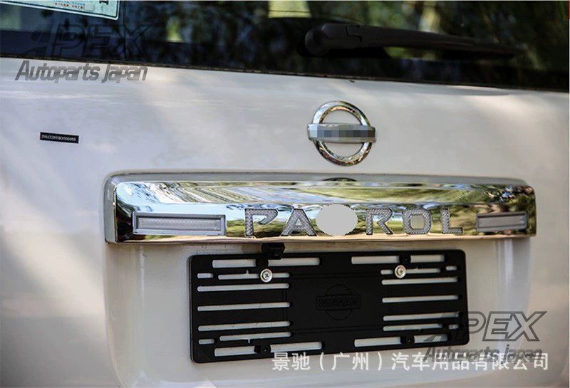 トヨタ ランドクルーザー LC200 Toyota Land Cruiser ランドクルーザー LEDライト付きフロントグリル 16-20年式 FFCRYSTALESIA_COM