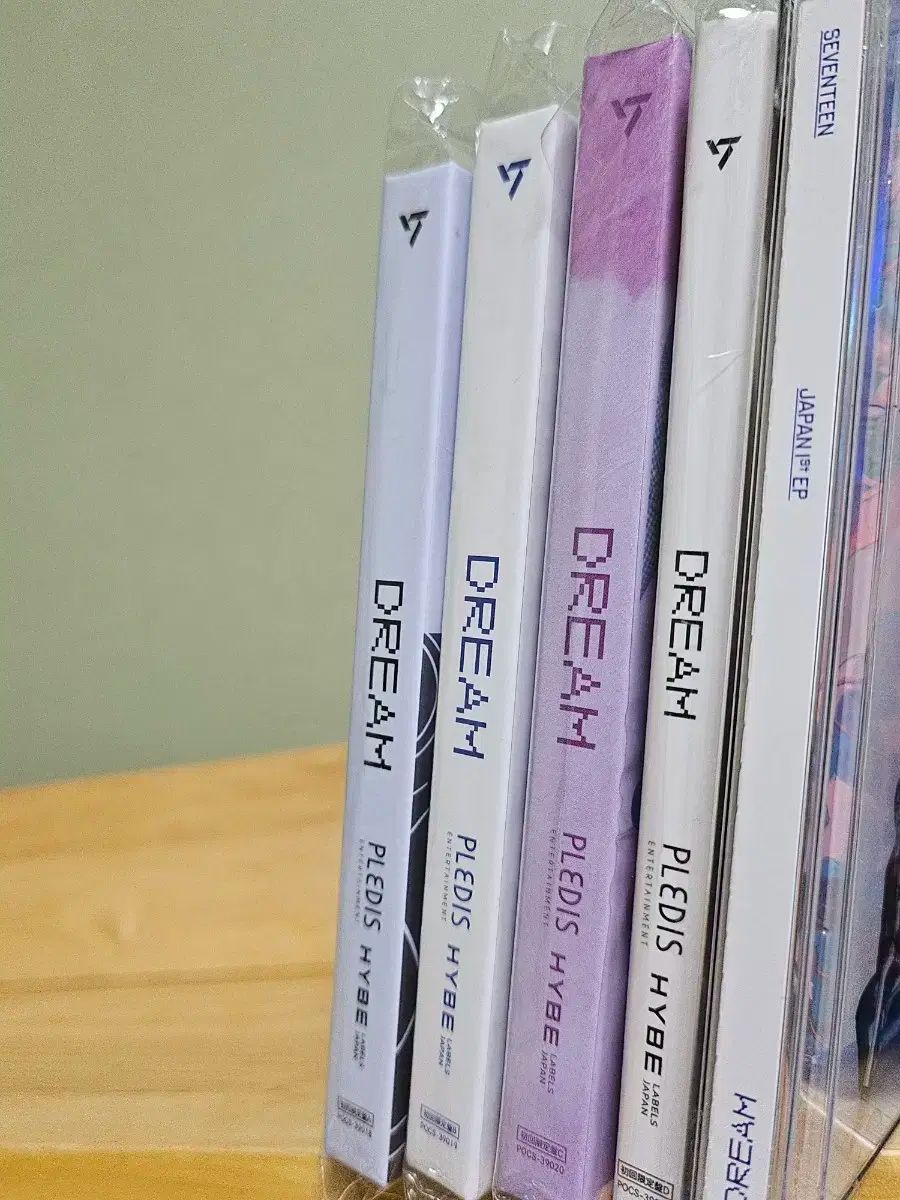SEVENTEEN DREAM CD 未開封 初回限定盤A,B,C,D 通常盤 SEVENTEEN DREAM 初回限定盤A B C D CARAT盤 通常盤 - メルカリ