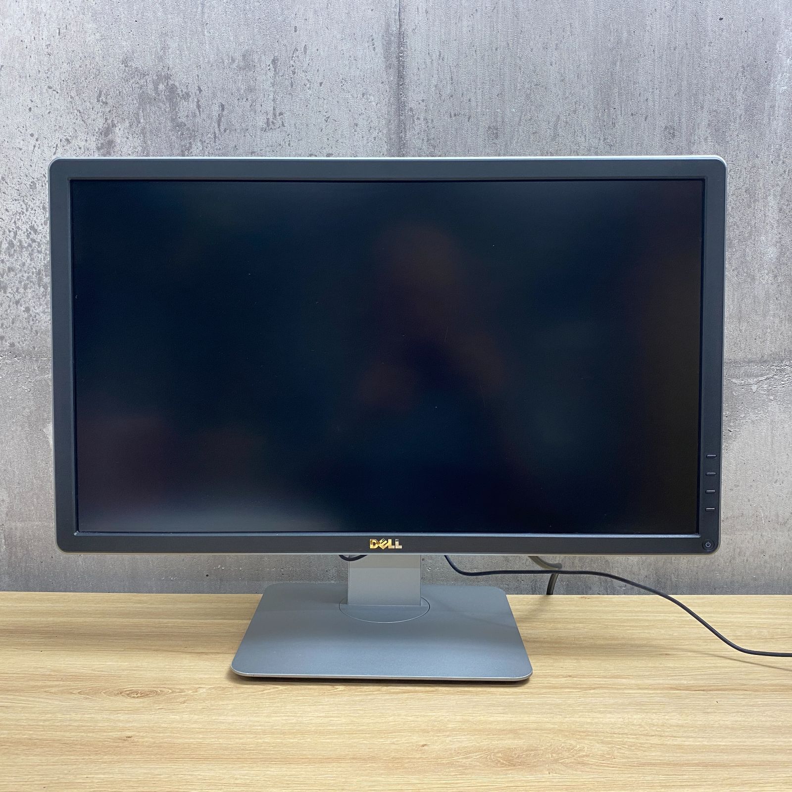 23.8インチ 4K液晶モニター P2415Qb ピボット機能 スイベル機能