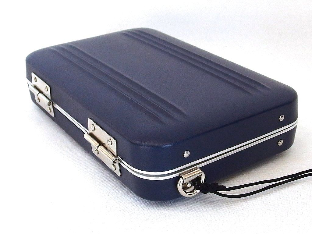【新品】　ゼロ ハリバートン　 Mini-Traveler ネイビー　入手困難 未使用品！ゼロ ハリバートン ZH Mini-Traveler ミニトラベラー 80625