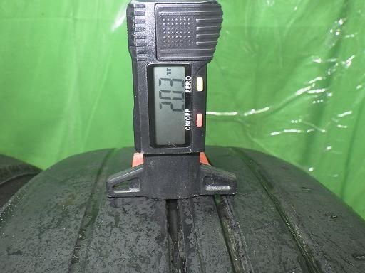 ポジティブな YOKOHAMA パサートヴァリアント純正 17インチ ヨコハマ ブルーアース