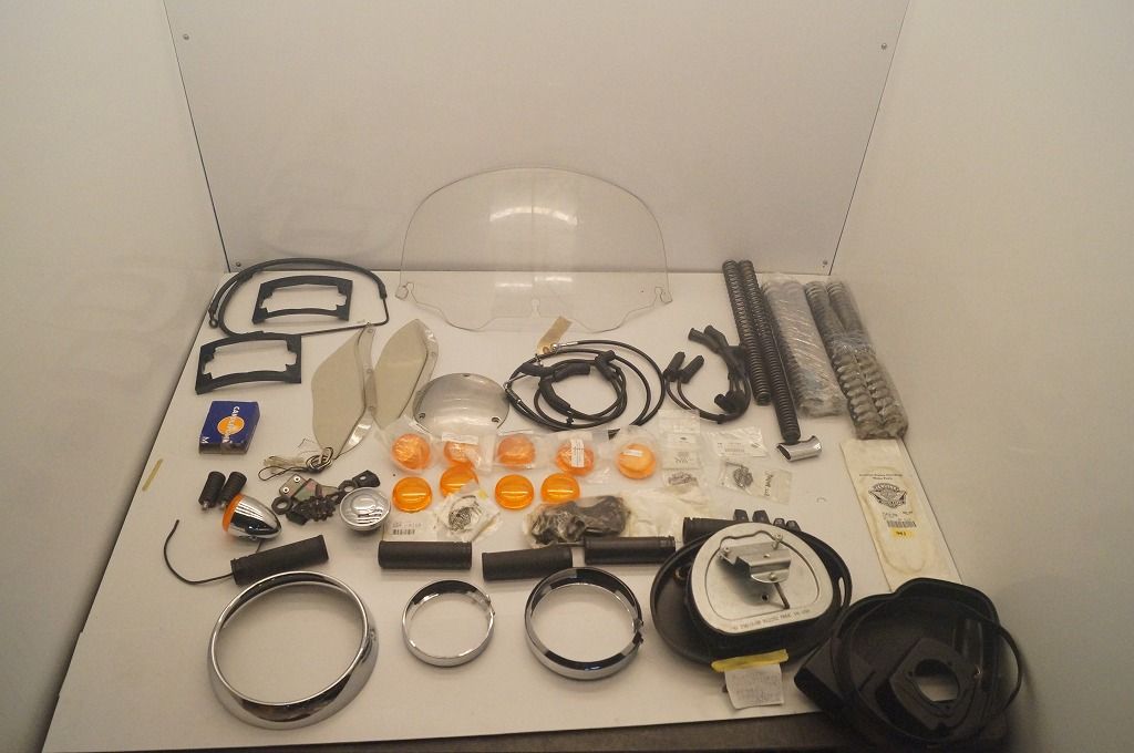 ハーレー 部品まとめて ヤッコスクリーン/プラグコード/グリップ/エア