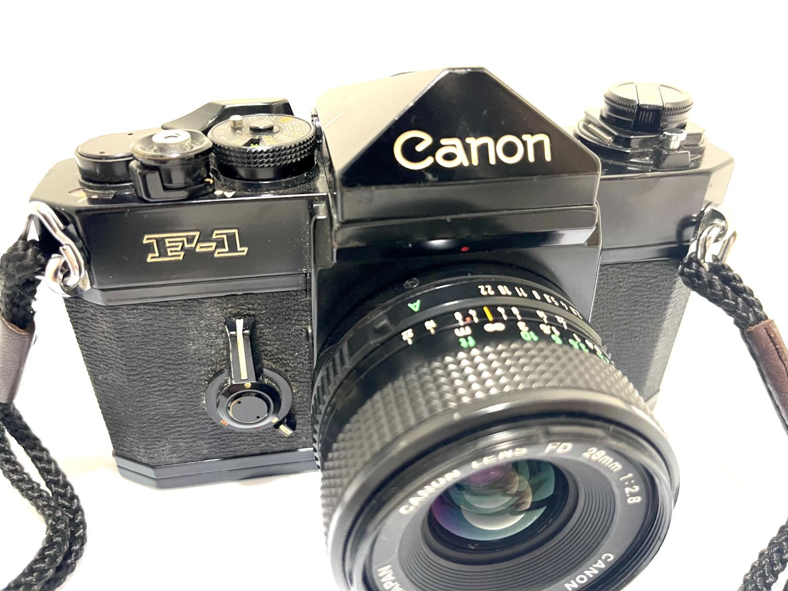 8|28mm レンズ付き