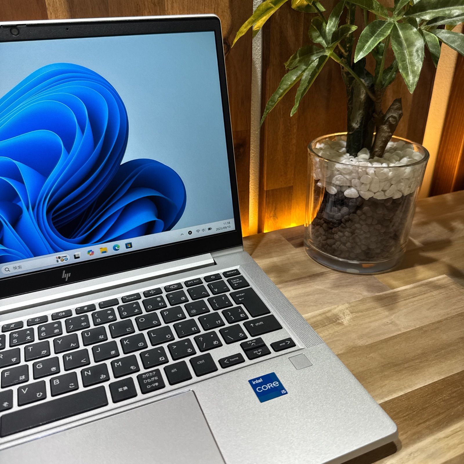 公式ショップ限定価格❣️/ 美品《2023年モデル》HP EliteBook