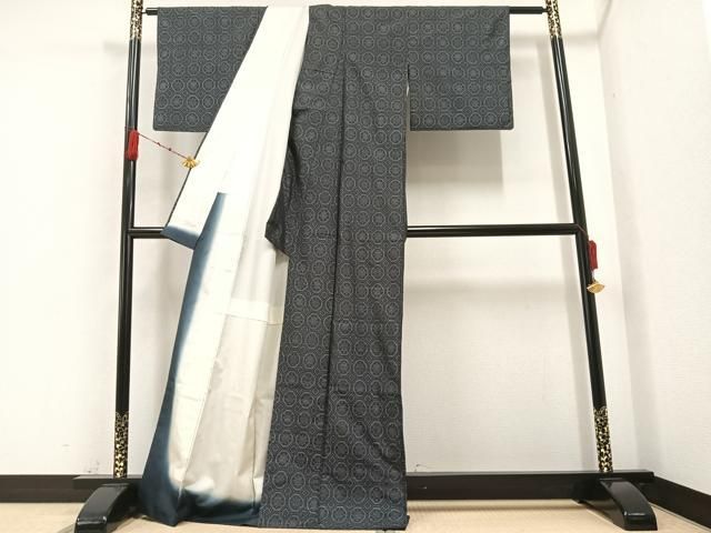 平和屋着物●本場大島紬　花づくし　正絹　逸品　AAAZ1787ph 平和屋着物○本場大島紬 花づくし 正絹 逸品 AAAZ1787ph - メルカリ