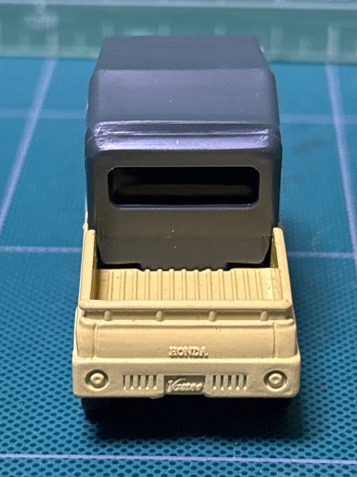 トミカ