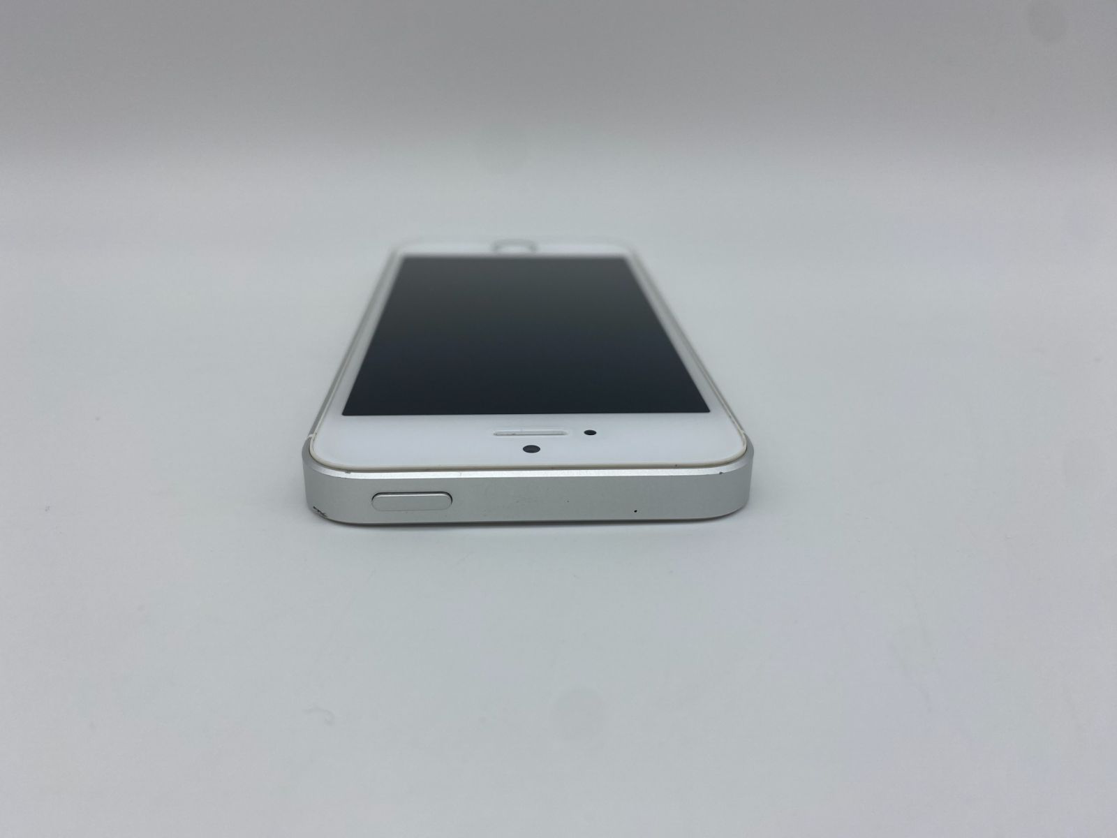 iPhone SE 第1世代 32GB シルバー/シムフリー/純正バッテリー91% SE1