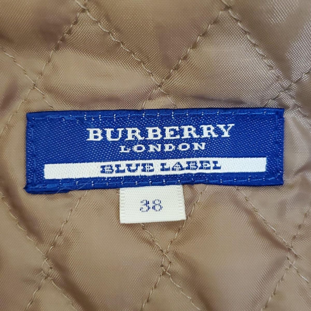 【美品】BURBERRY BLUE LABEL アイボリーコート　サイズ38 Burberry Blue Label(バーバリーブルーレーベル) コート サイズ