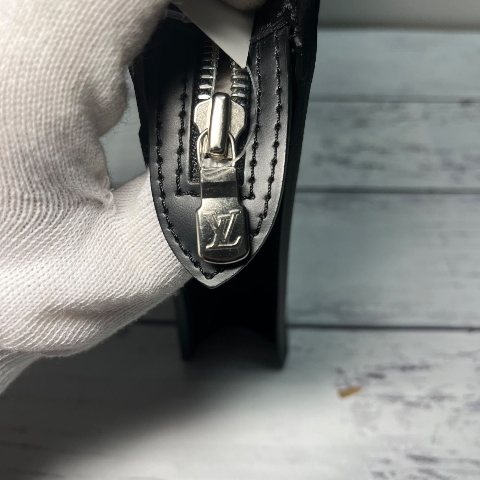  ルイヴィトン エピ ポシェットダム セカンドバッグ クラッチバッグ バッグ