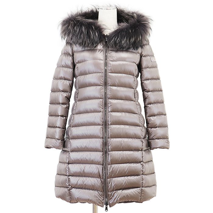 お値下げ中TATRAS リバーシブルダウンジャケット