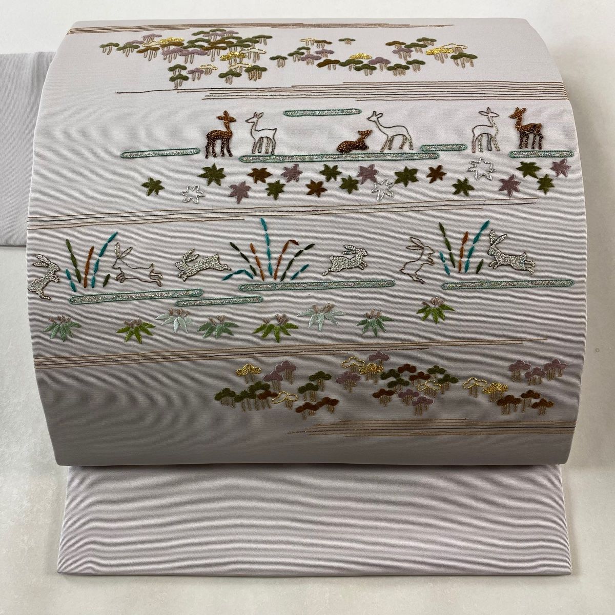 名古屋帯 動物 松竹 刺繍 金銀糸 灰紫 正絹