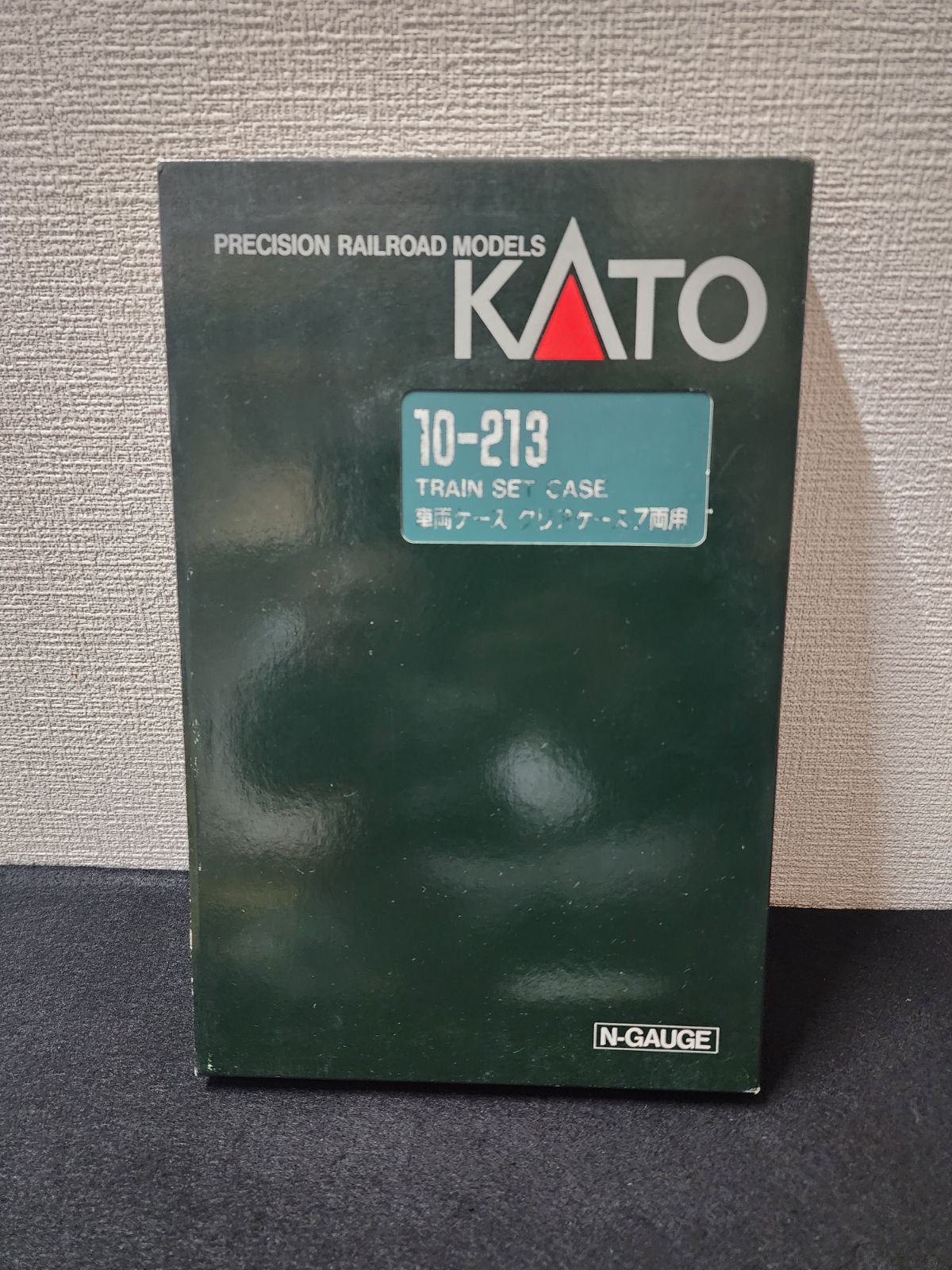 KATO 10-213 車両ケース クリアケース7両用 - メルカリ