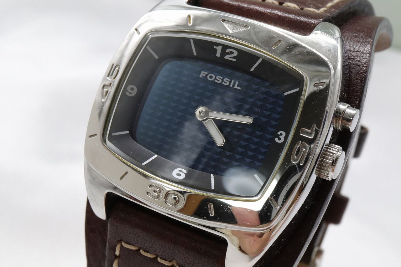 W13-54】電池交換済 FOSSIL フォッシル 腕時計 AM-3778 - メルカリ