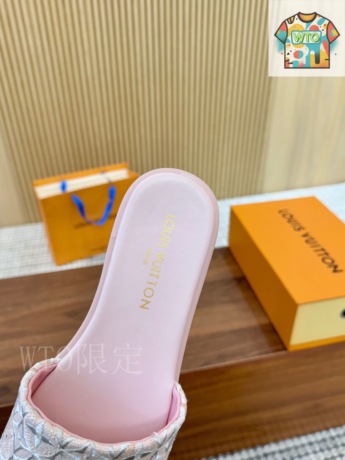 ルイヴィトン　サンダル　スリッパ yukishop【激安コピー通販】 / Louis Vuitton ルイヴィトン